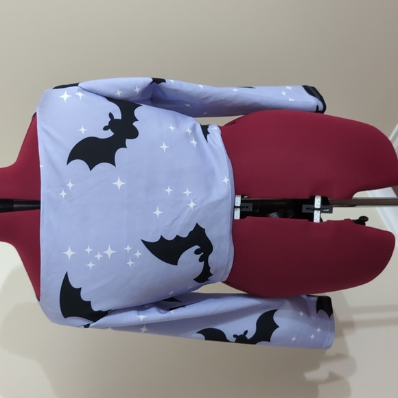 Shein| Light Purple Mauve Long Sleeve Crop Top Halloween Themed with Black Bats - Picture 4 of 10